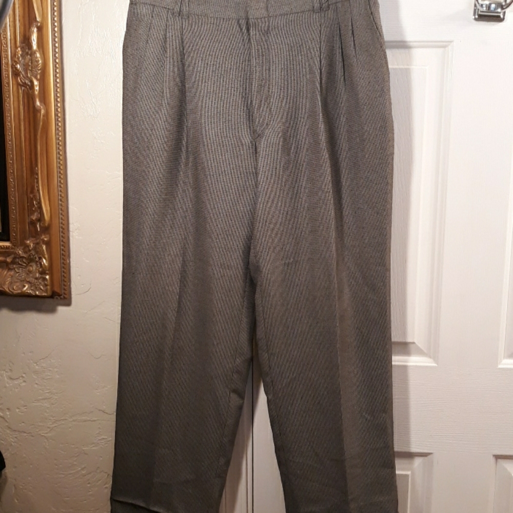 Men's Gray Dress Pants